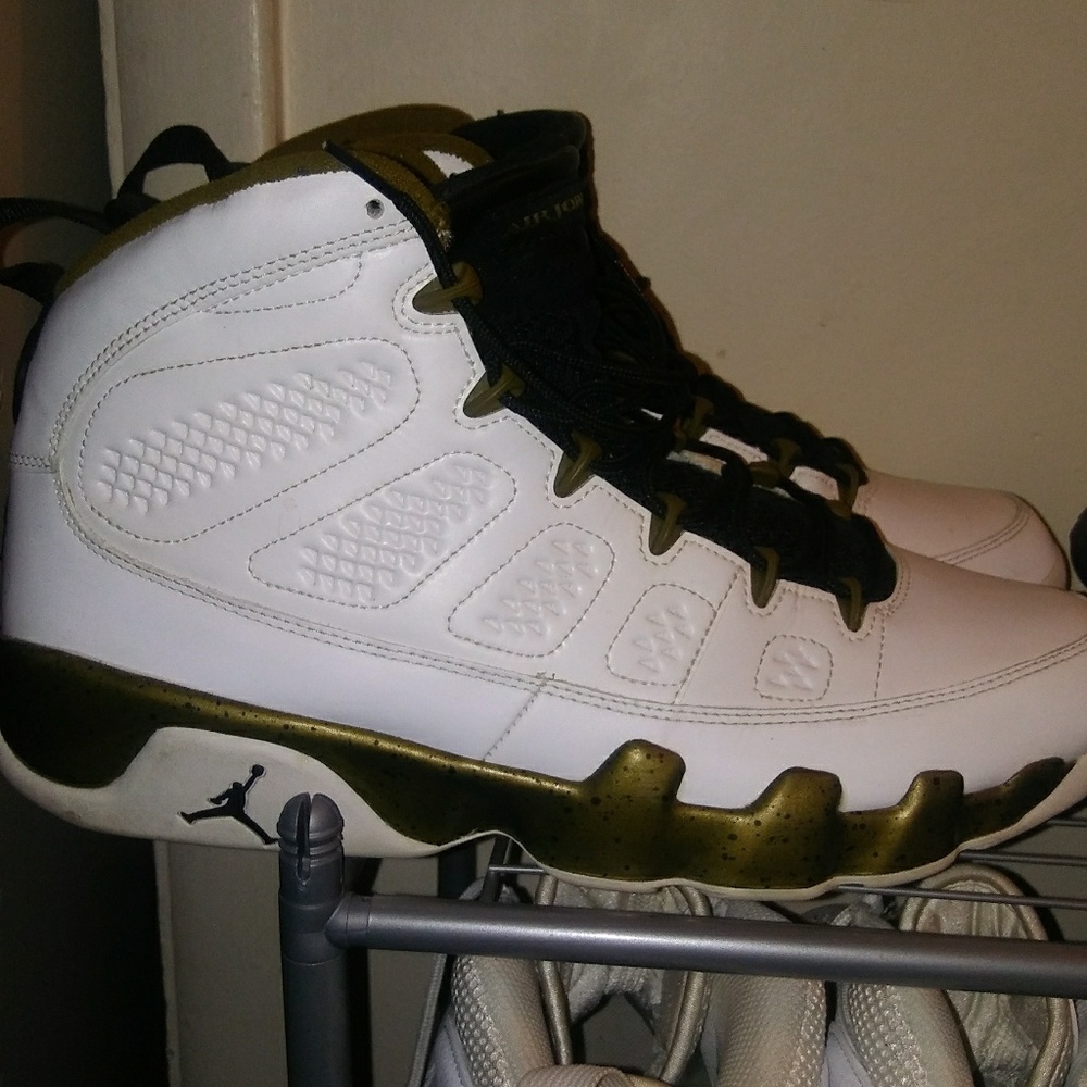 Jordan #9 Retro "Statue" Colorway